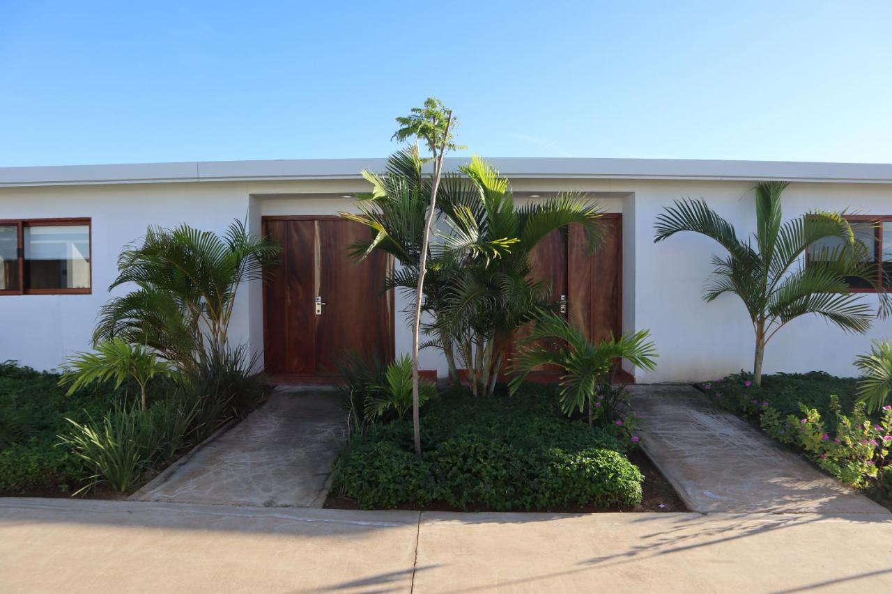 Playa Esperanza Resort Перьюэте Экстерьер фото