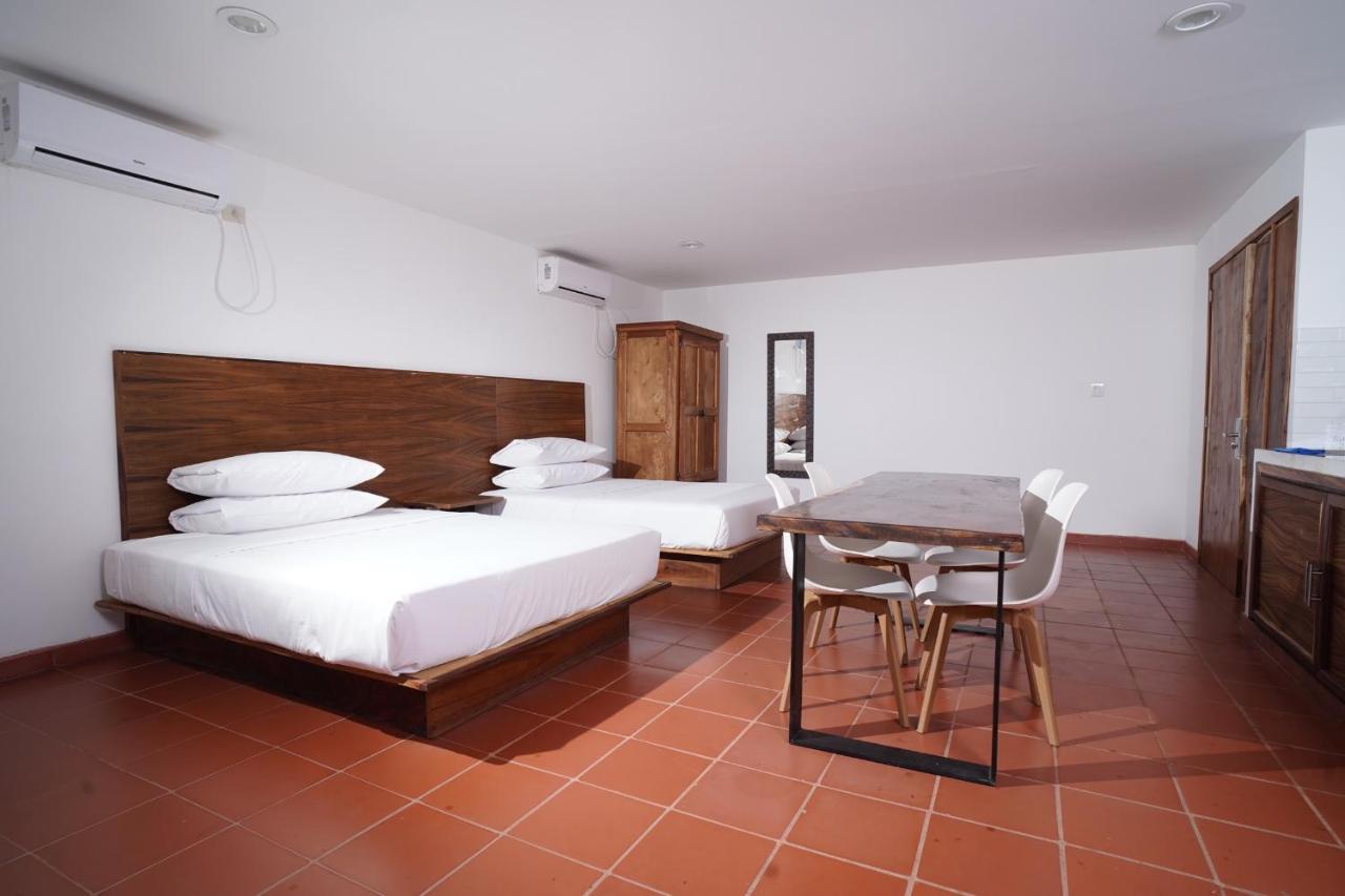 Playa Esperanza Resort Перьюэте Экстерьер фото